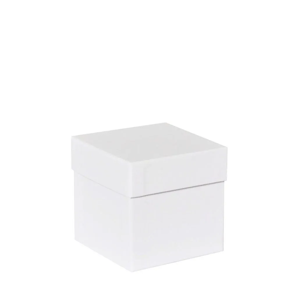 Boîte carrée 10x10x10cm luxe blanche couvercle cloche par lot de 25