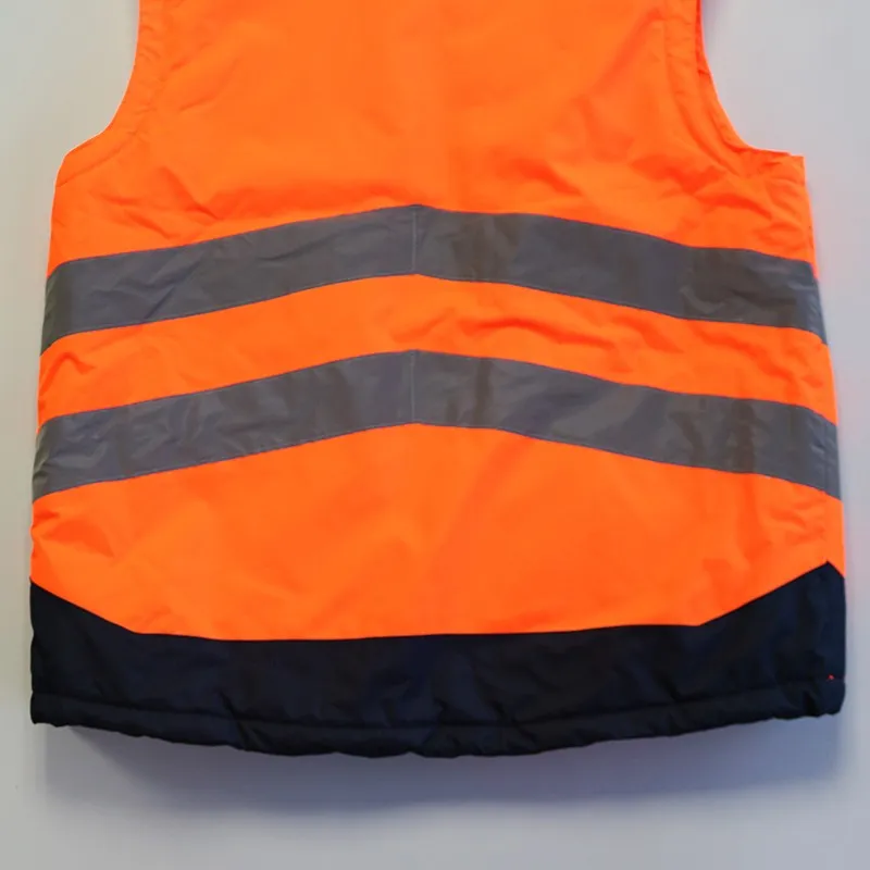 Gilet sans manche haute visibilité matelassé imperméable polyester 200 grs-m2 Hi-vis pro insulated unisexe Regatta