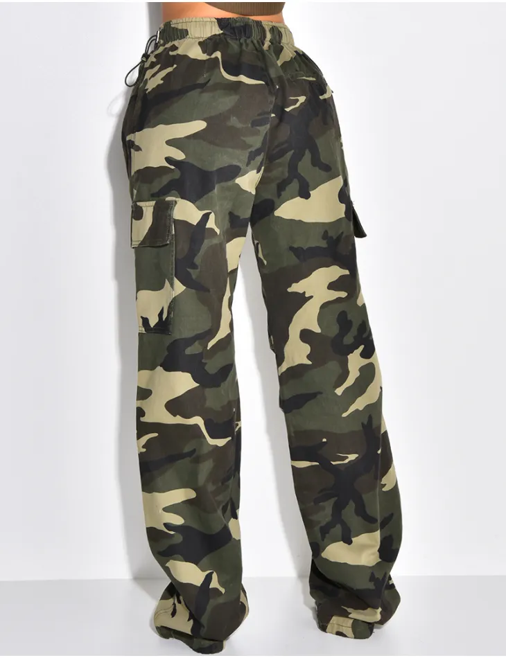 Pantalon parachute à poches cargo motif camouflage / 49877 - JEANS INDUSTRY