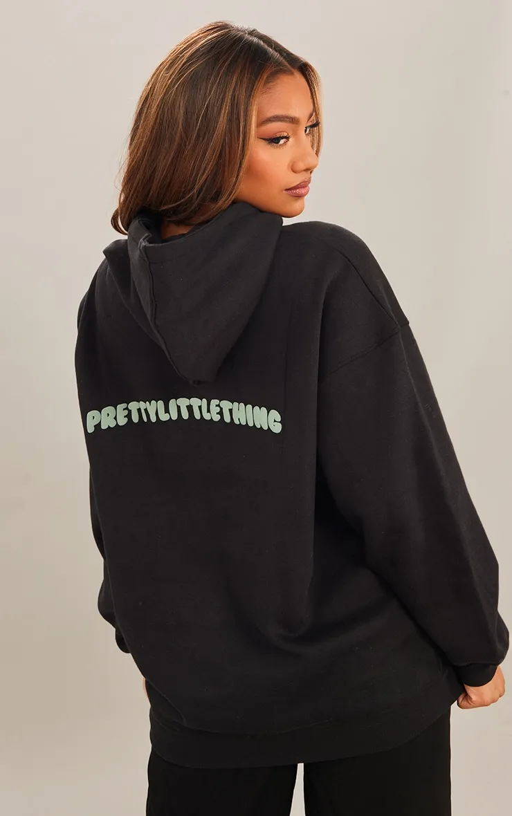 PRETTYLITTLETHING Hoodie noir à imprimé en relief