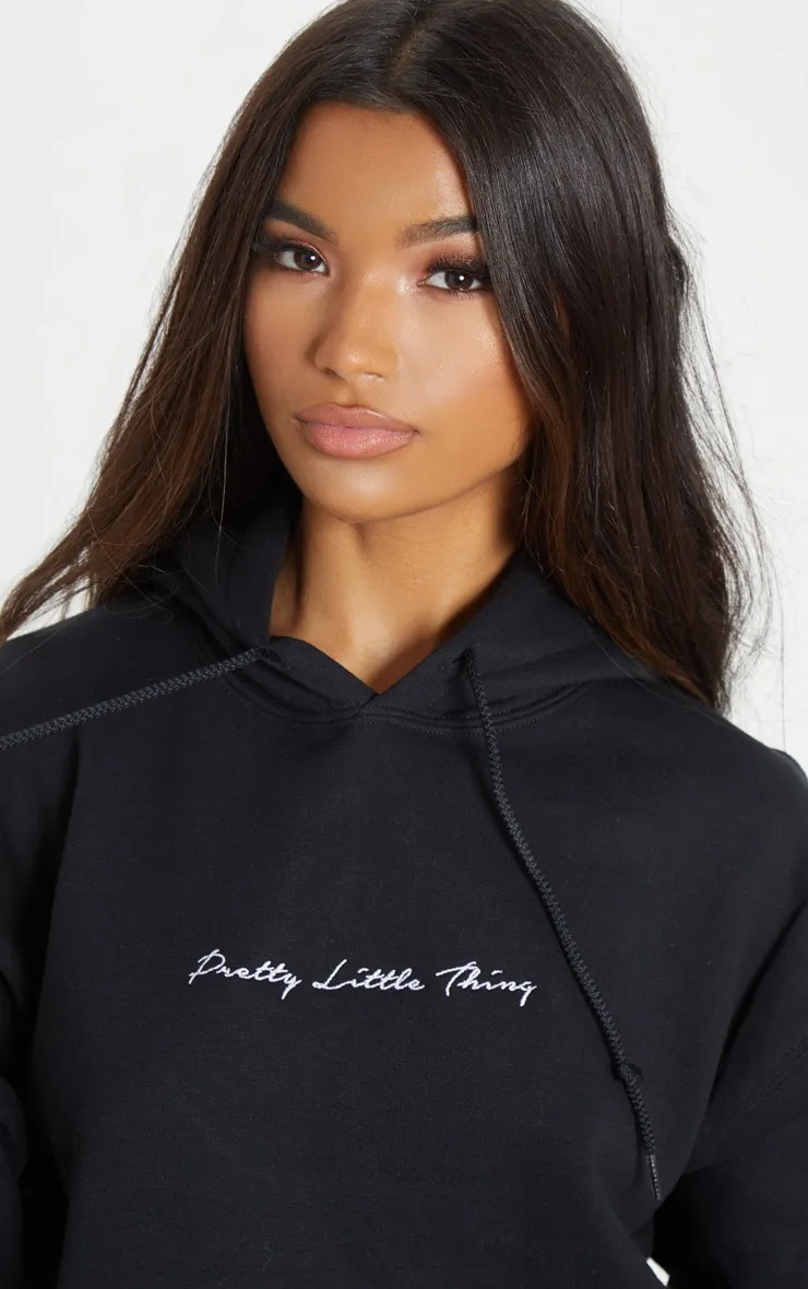 PRETTYLITTLETHING Hoodie oversize noir classique