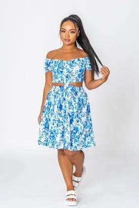 Robe courte florale ajourée bleu